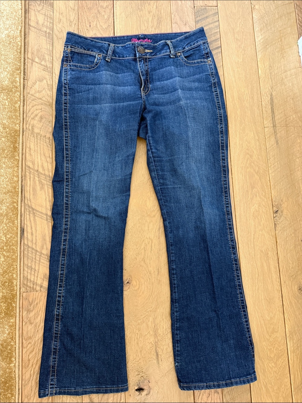 Wrangler Women’s Bootcut Jeans